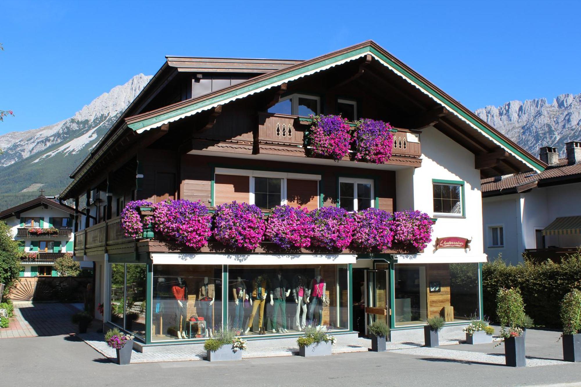 Alpking Hostel Ellmau Bagian luar foto